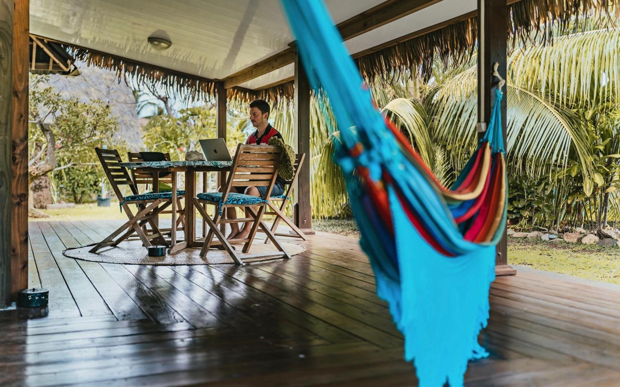 Bungalow Bali Hai Fare Luaran gambar